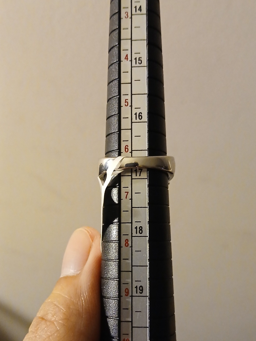 925 Mined Diamond Ring - Picture 8 of 8